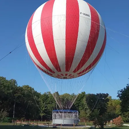 Ubytování v soukromí Free Parking, Balcony, Near To Park *