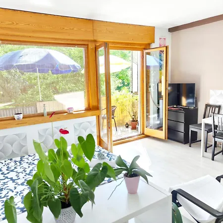 Ubytování v soukromí Free Parking, Balcony, Near To Park