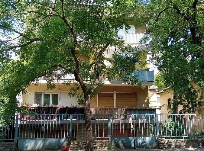 Free Parking, Balcony, Near To Park Budapeszt